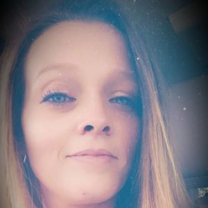 Meet your Posher, Alicia